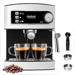 ¿Qué características deben tener las cafeteras espresso manuales para latte art?